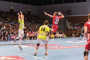 Handball in der Sporthalle